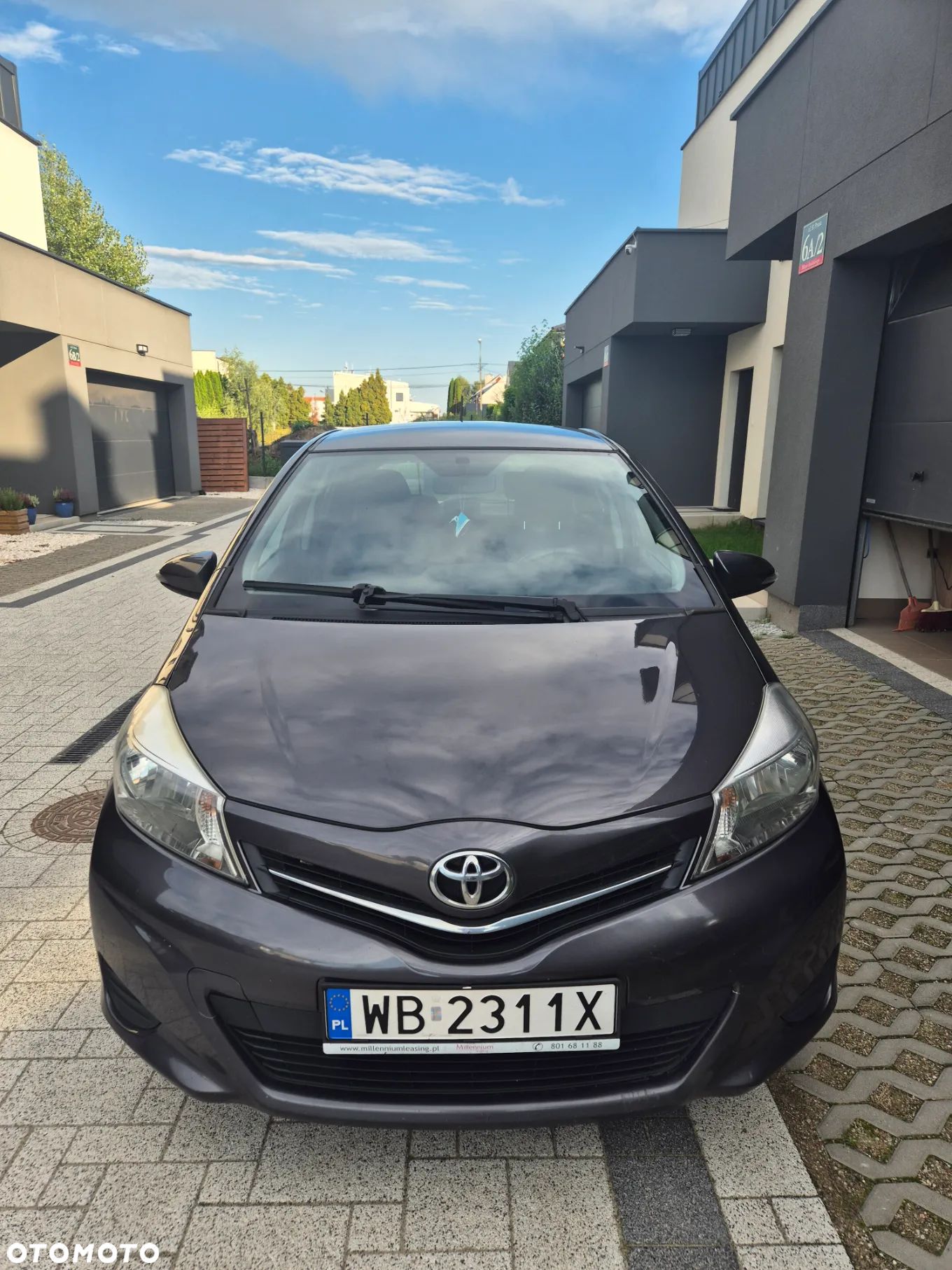 Toyota Yaris 1.0 Entry - 1
