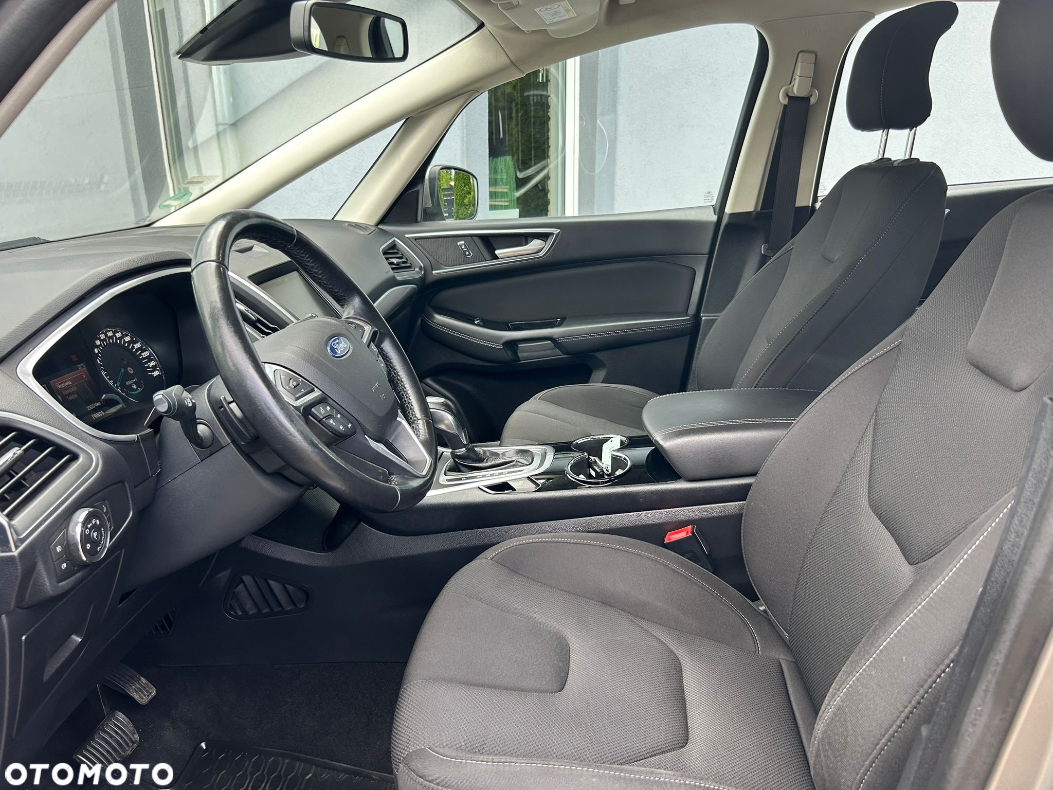 Ford S-Max 2.0 EcoBlue Titanium - 18