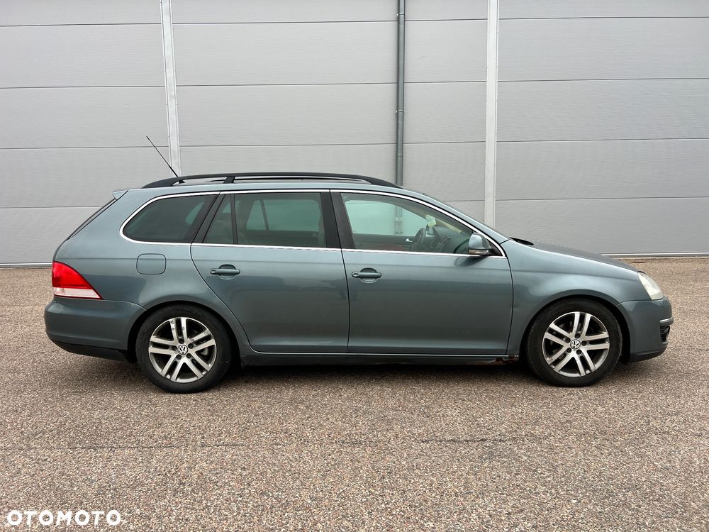 Volkswagen Golf - 9