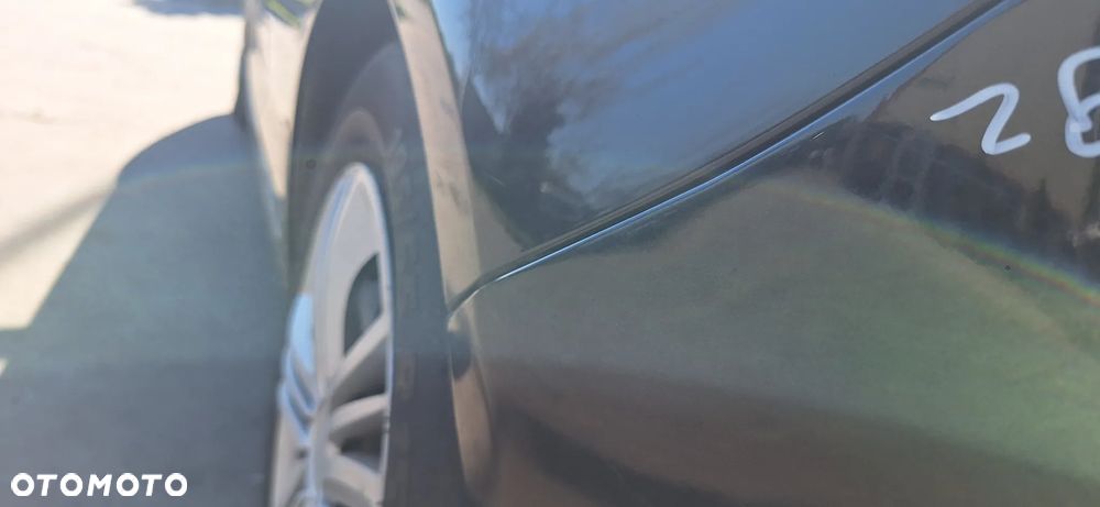 Volkswagen Golf V+ Zderzak Tył Tylny Kod Lakieru LC9Z - 9
