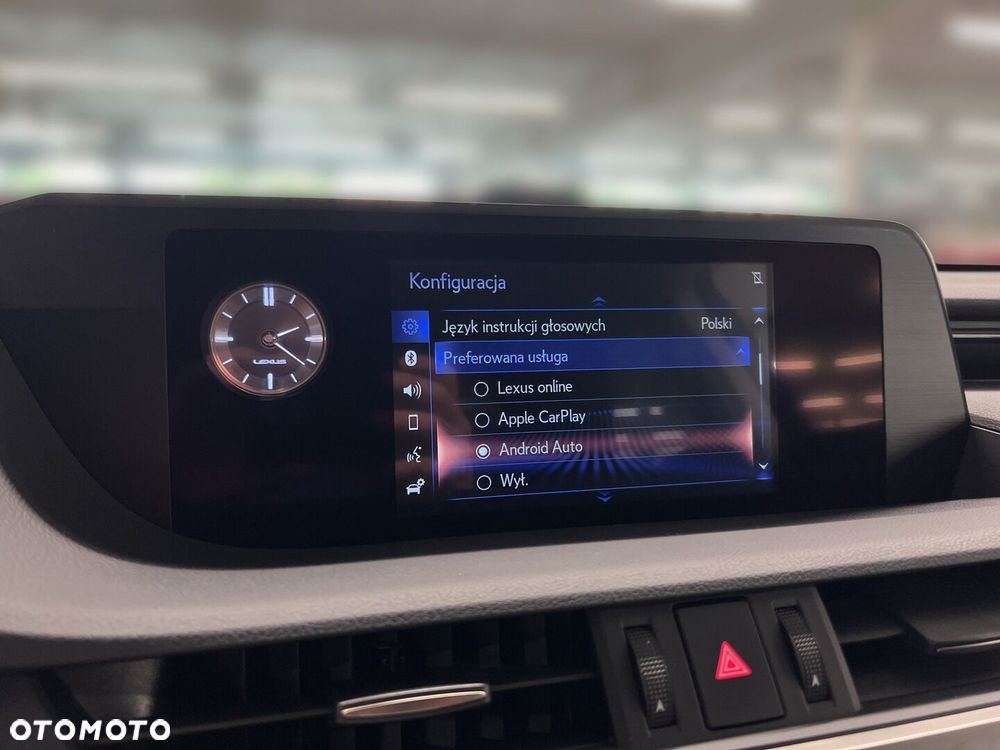 Lexus ES 300h Prestige - 26