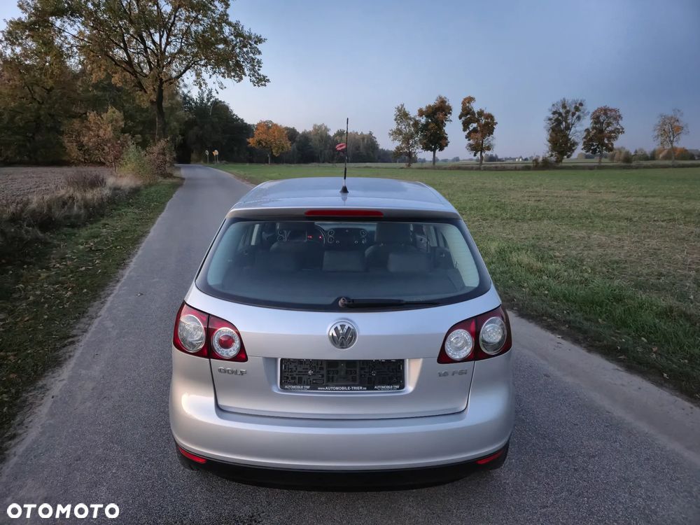 Volkswagen Golf Plus - 25