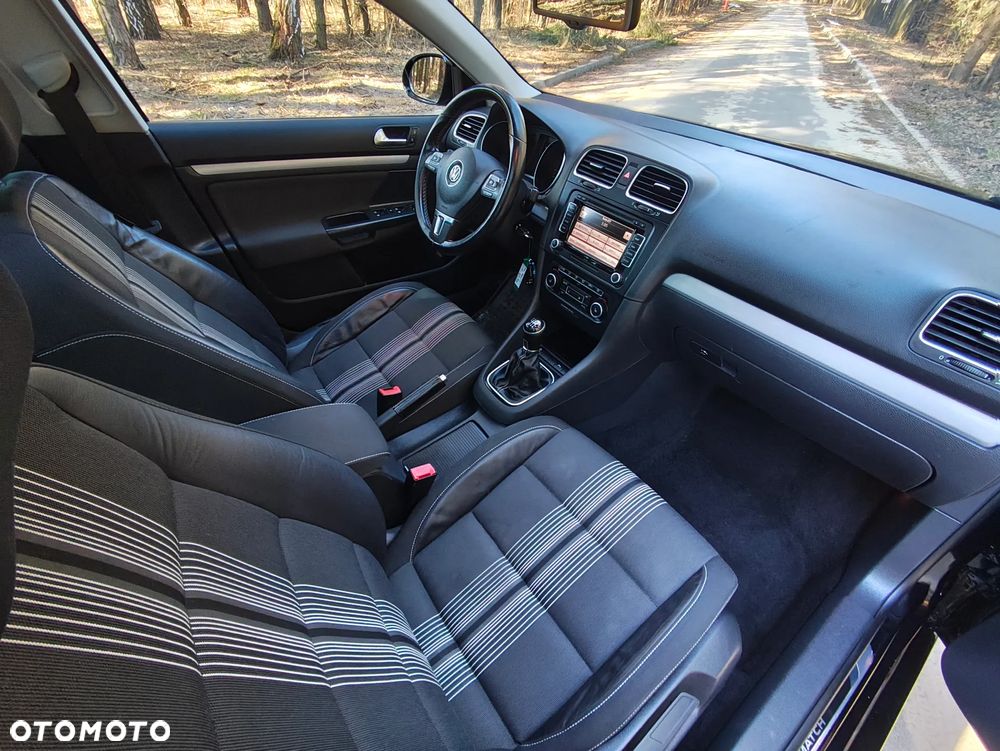 Volkswagen Golf 2.0 TDI DPF MATCH - 35