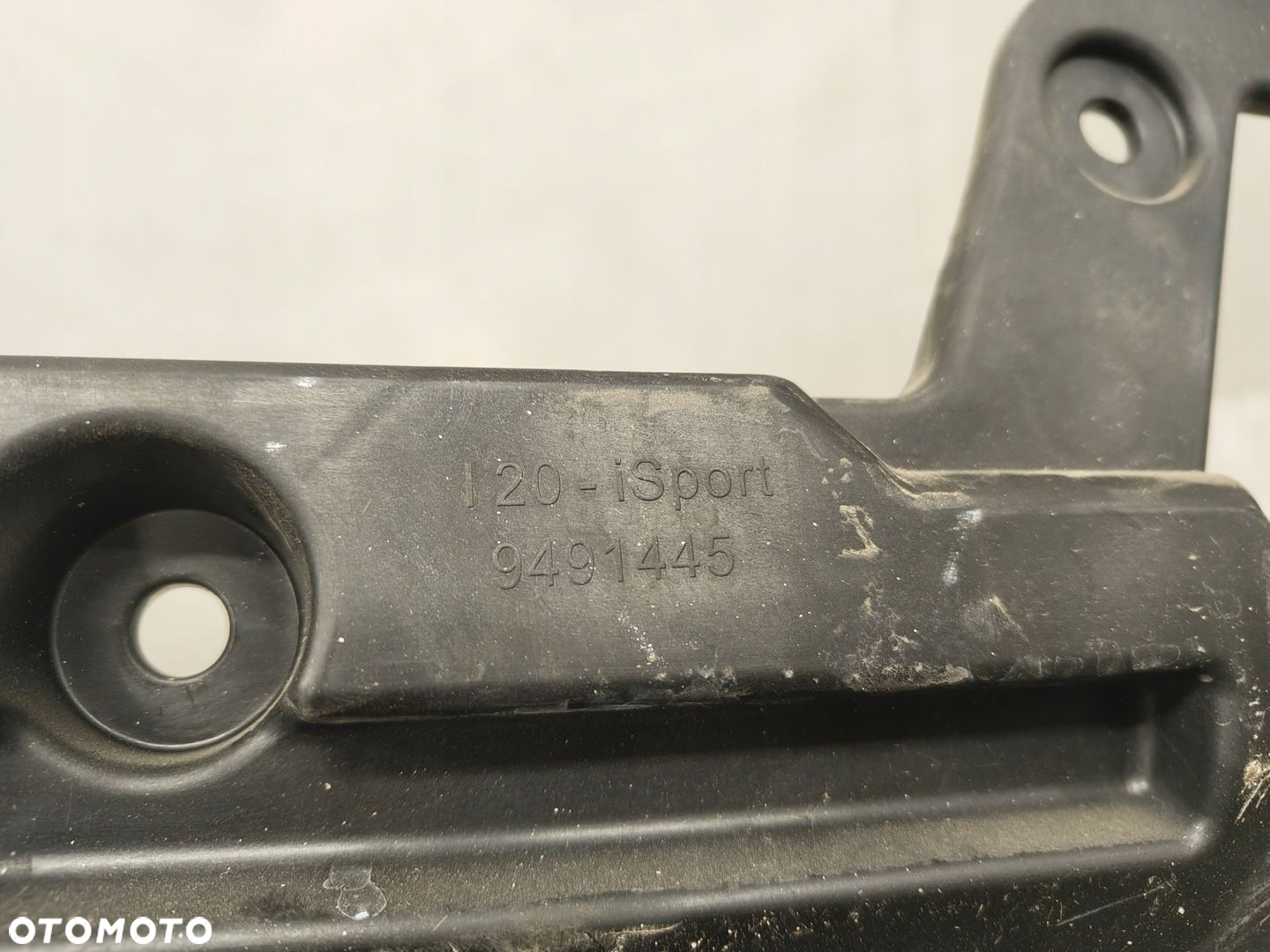 BMW iX i20 ADAPTER WSPORNIK ZDERZAKA TYŁ 8737046 - 2