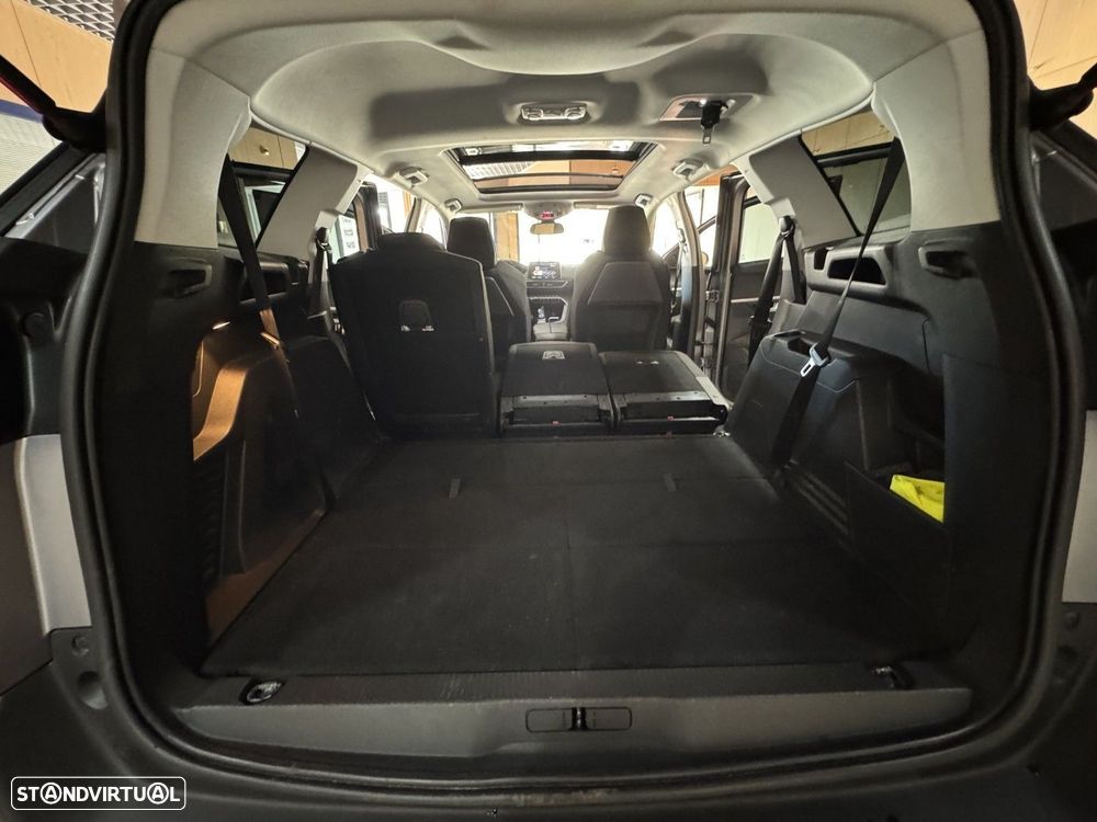 Peugeot 5008 1.5 BlueHDi Allure Pack EAT8 - 33