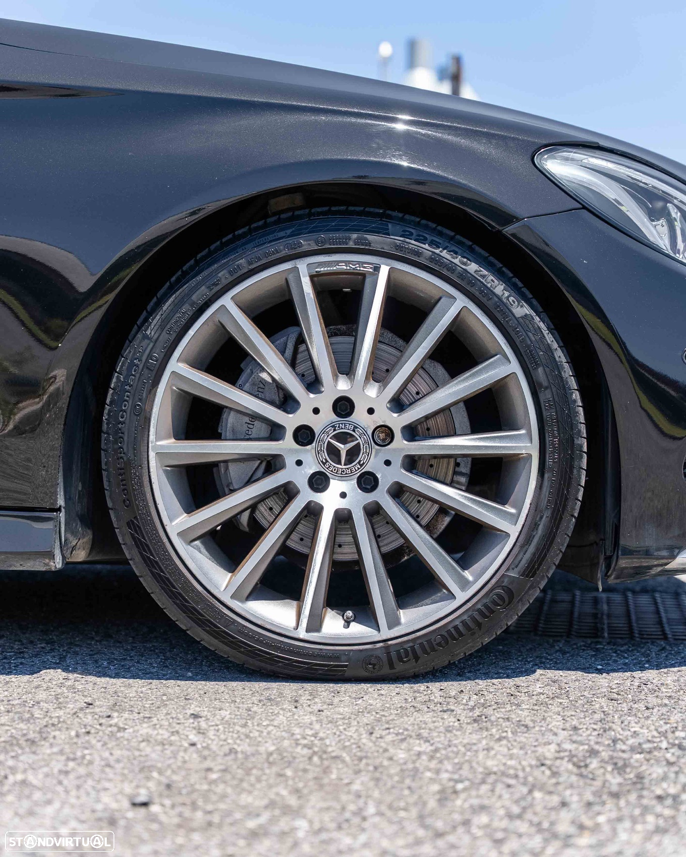 Mercedes-Benz C 220 d Coupe 4Matic 9G-TRONIC AMG Line - 6