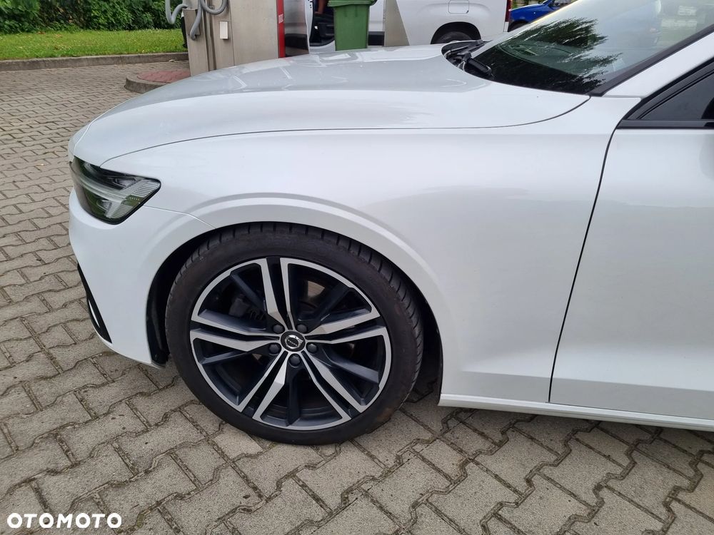 Volvo S60 T4 R-Design - 19