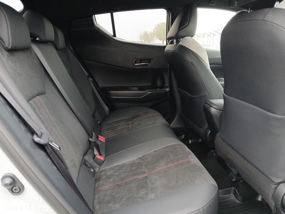 Toyota C-HR 2.0 Hybrid GR Sport - 10
