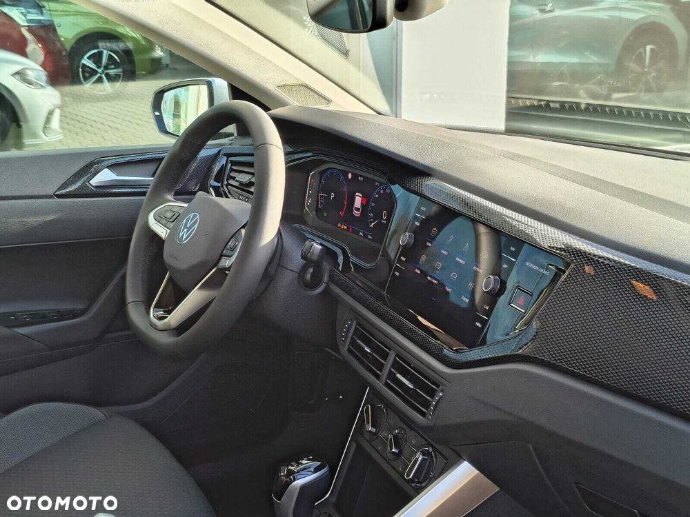 Volkswagen Polo - 24