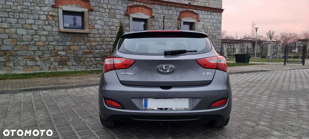 Hyundai i30 1.4 Comfort - 16