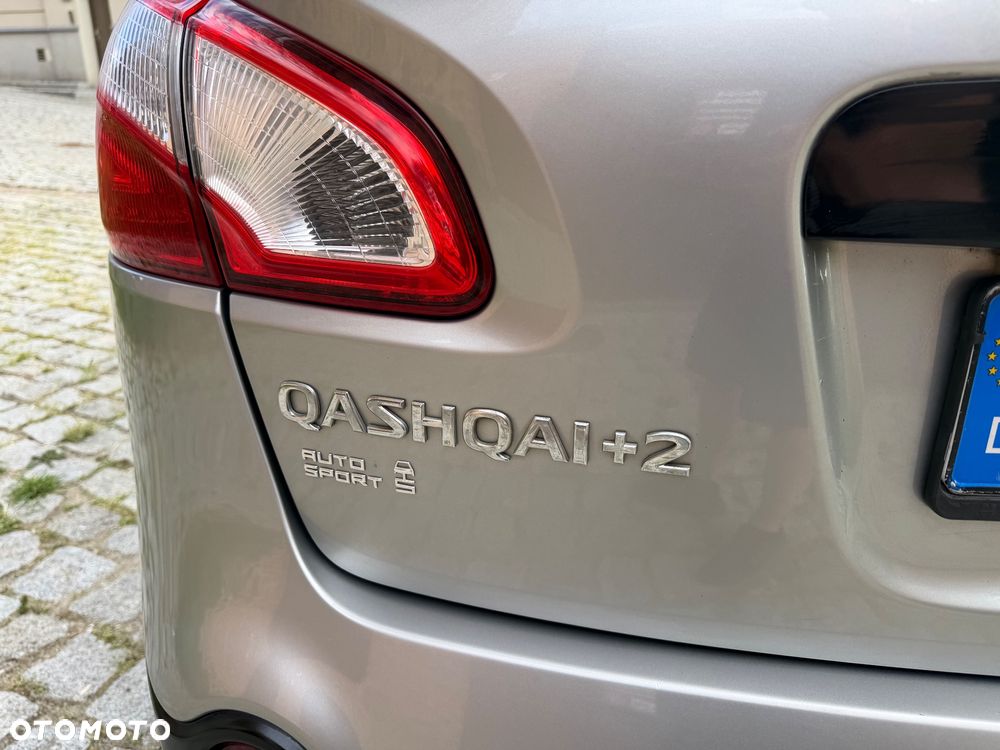 Nissan Qashqai+2 2.0 dCi DPF tekna - 37