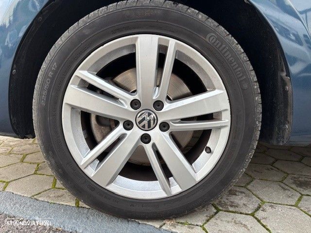 VW Sharan 2.0 TDI Highline DSG - 31