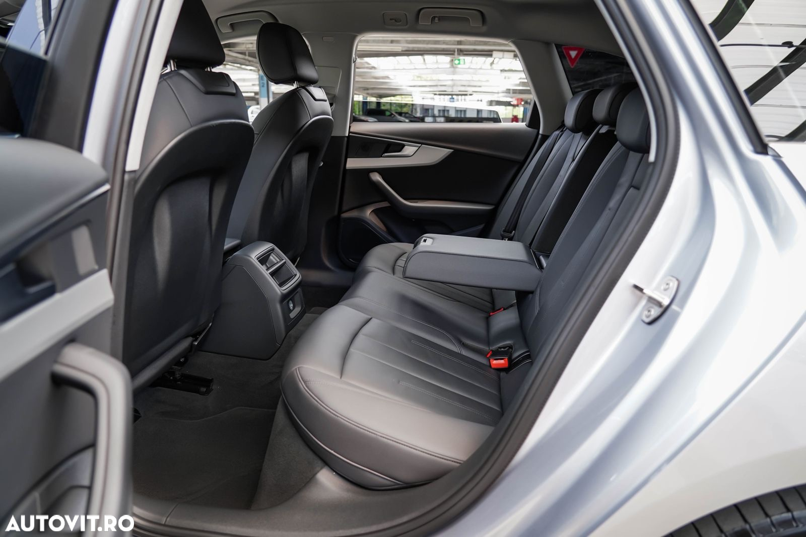 Audi A4 Avant 2.0 35 TDI S tronic MHEV Advanced - 19