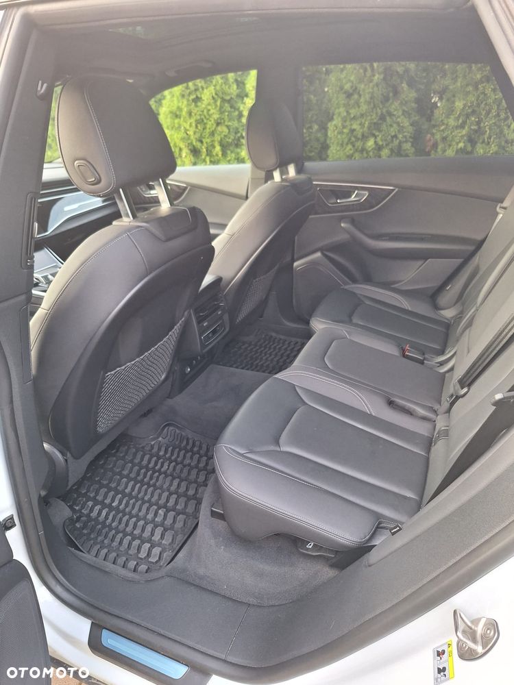 Audi Q8 55 TFSI mHEV Quattro Tiptronic - 10