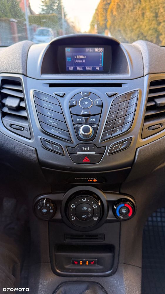 Ford Fiesta - 8