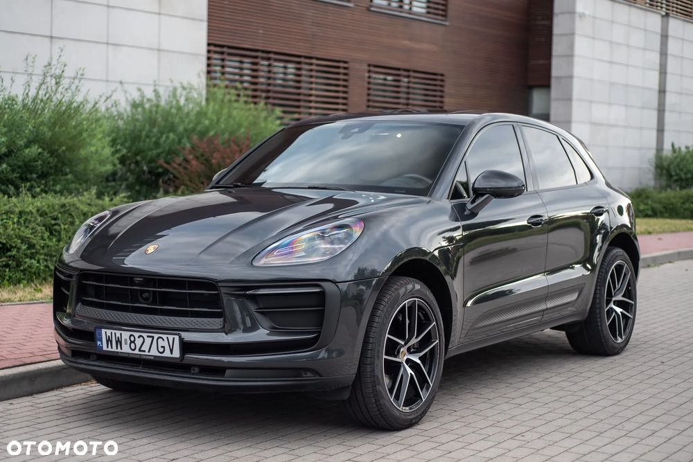 Porsche Macan Standard - 1