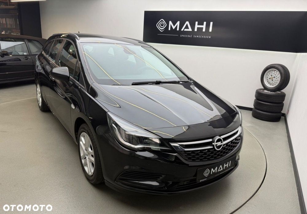Opel Astra - 2