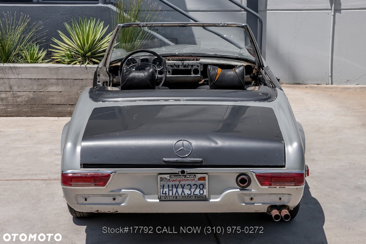 Mercedes-Benz 280 - 3