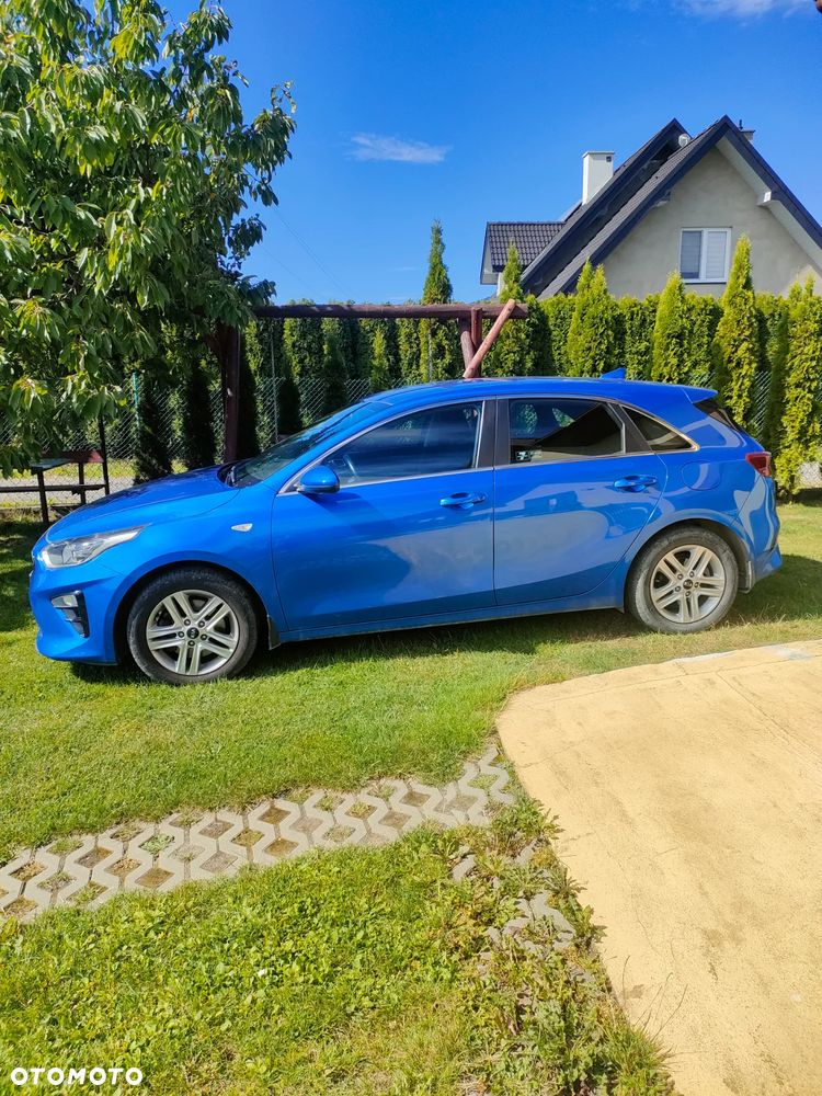 Kia Ceed 1.5 T-GDI M - 11