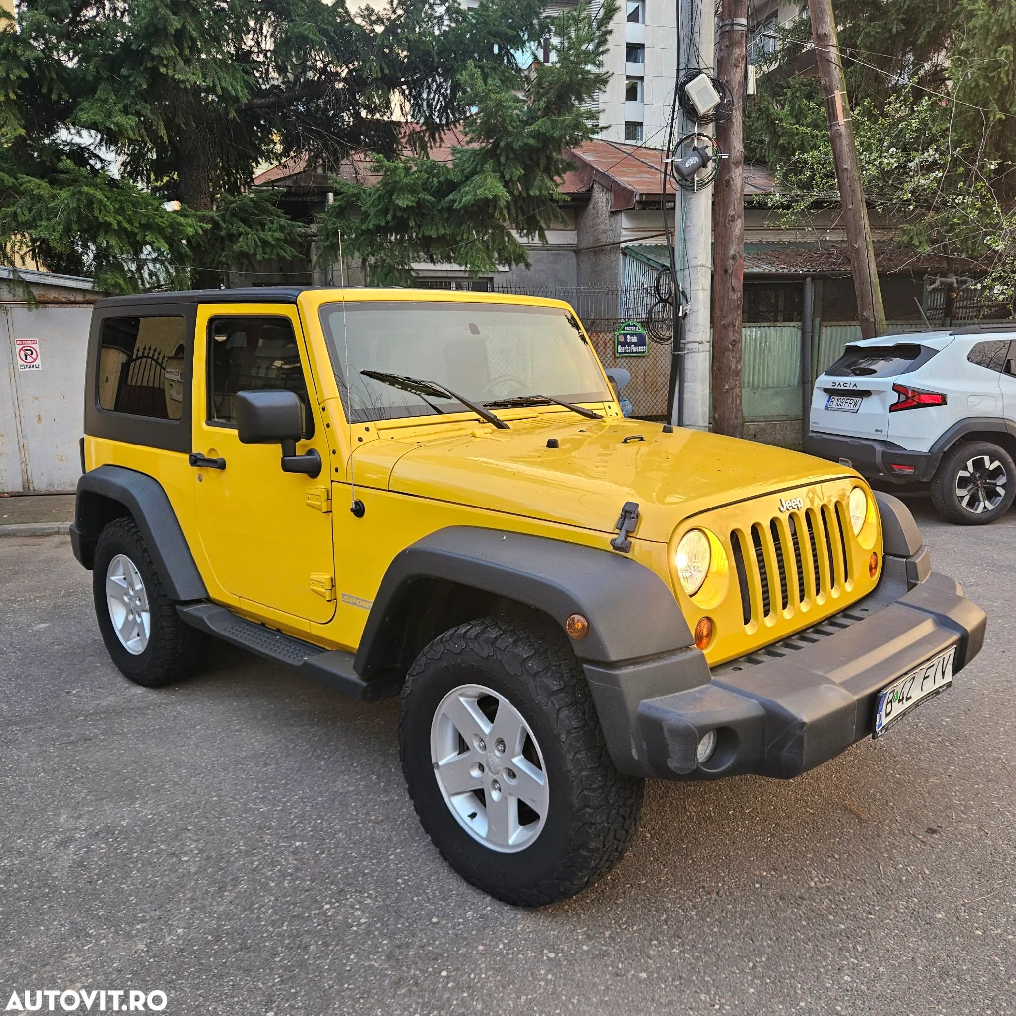 Jeep Wrangler - 1