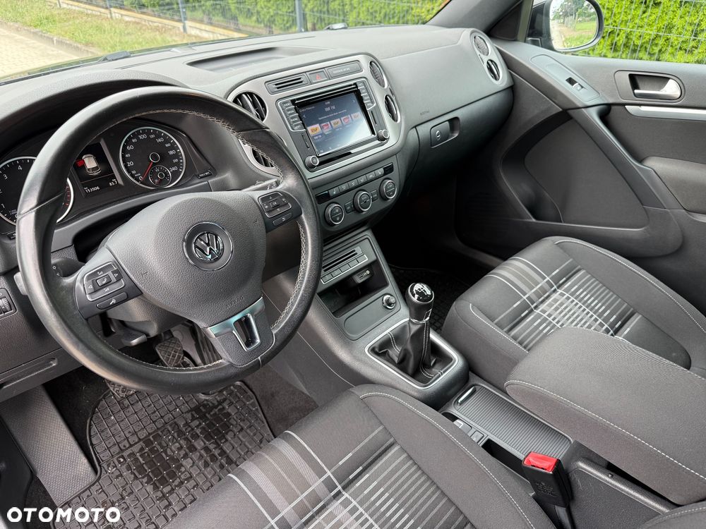 Volkswagen Tiguan 1.4 TSI BlueMotion Technology Lounge Sport & Style - 12