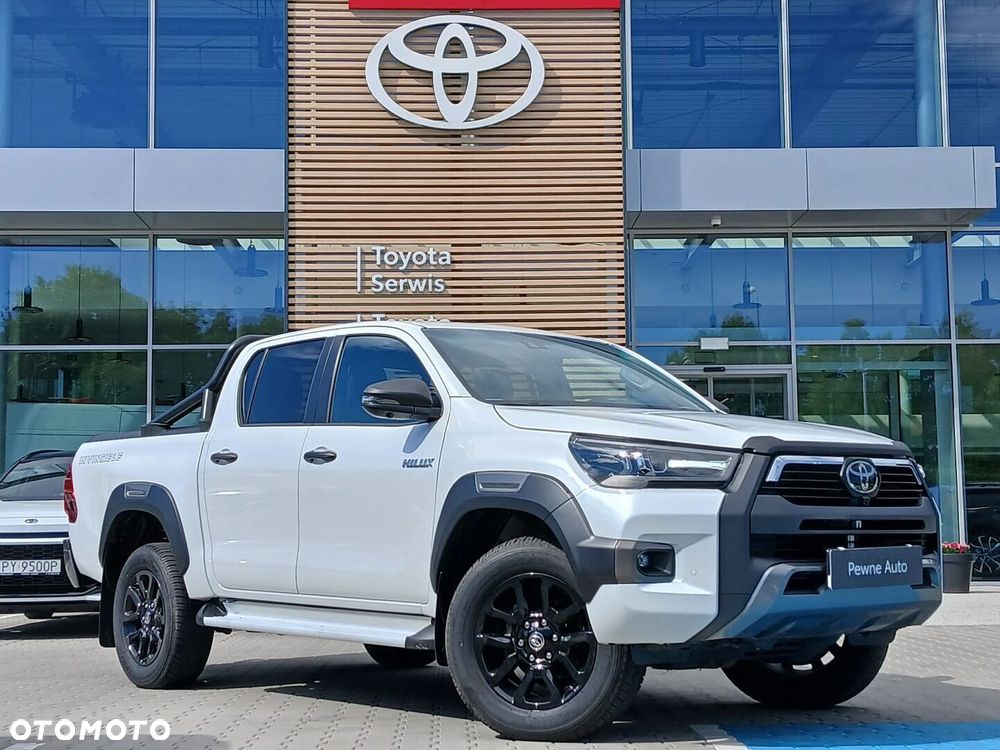 Toyota Hilux 2.8 D-4D mHEV Double Cab Invincible 4x4 - 1