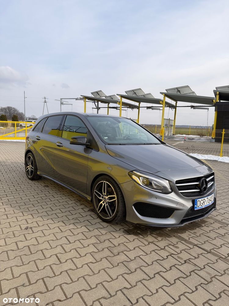 Mercedes-Benz Klasa B 200 (CDI) d 4Matic 7G-DCT AMG Line - 8