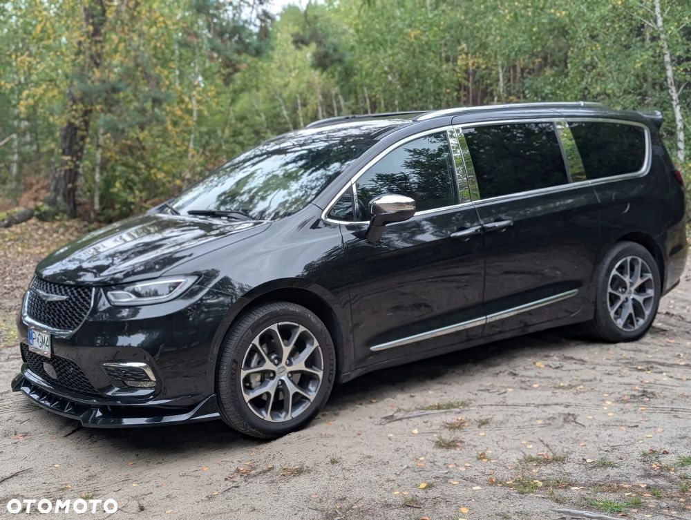 Chrysler Pacifica - 13