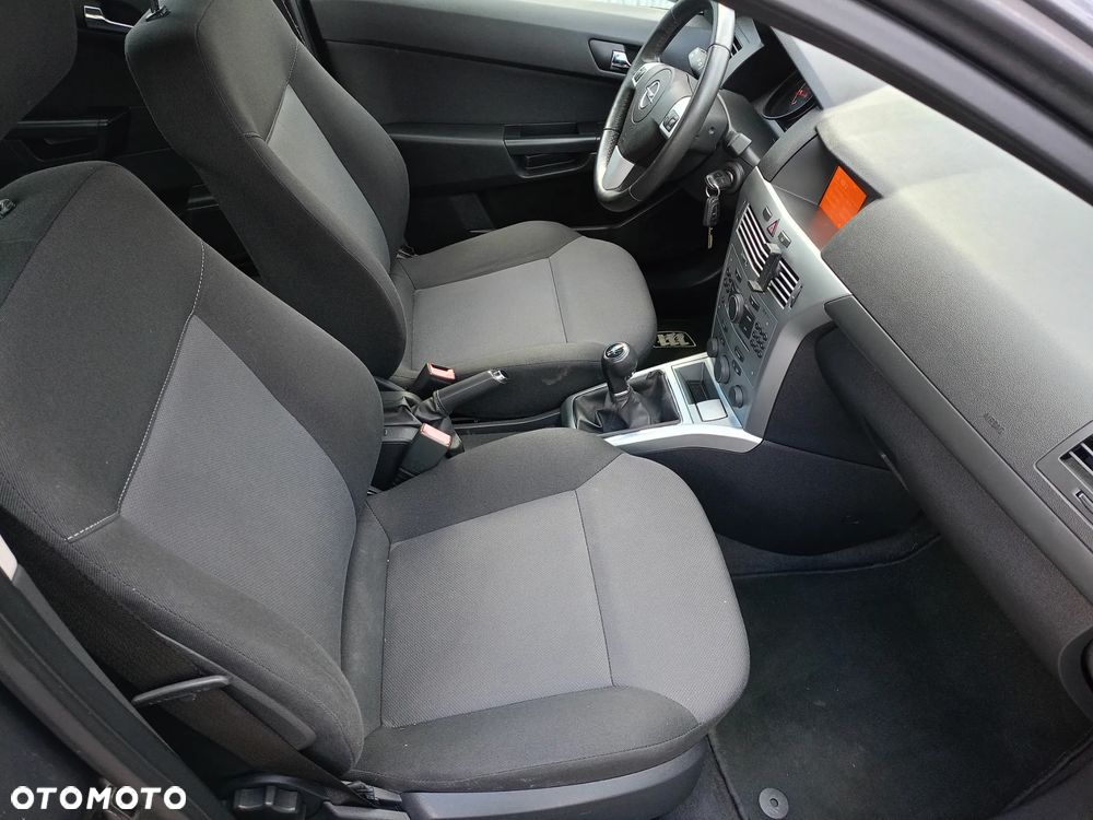 Opel Astra 1.6 Selection - 6