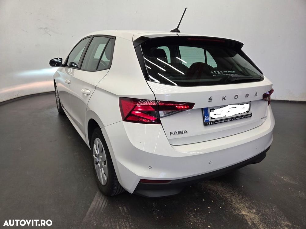 Skoda Fabia 1.0 TSI 110 CP Ambition - 8
