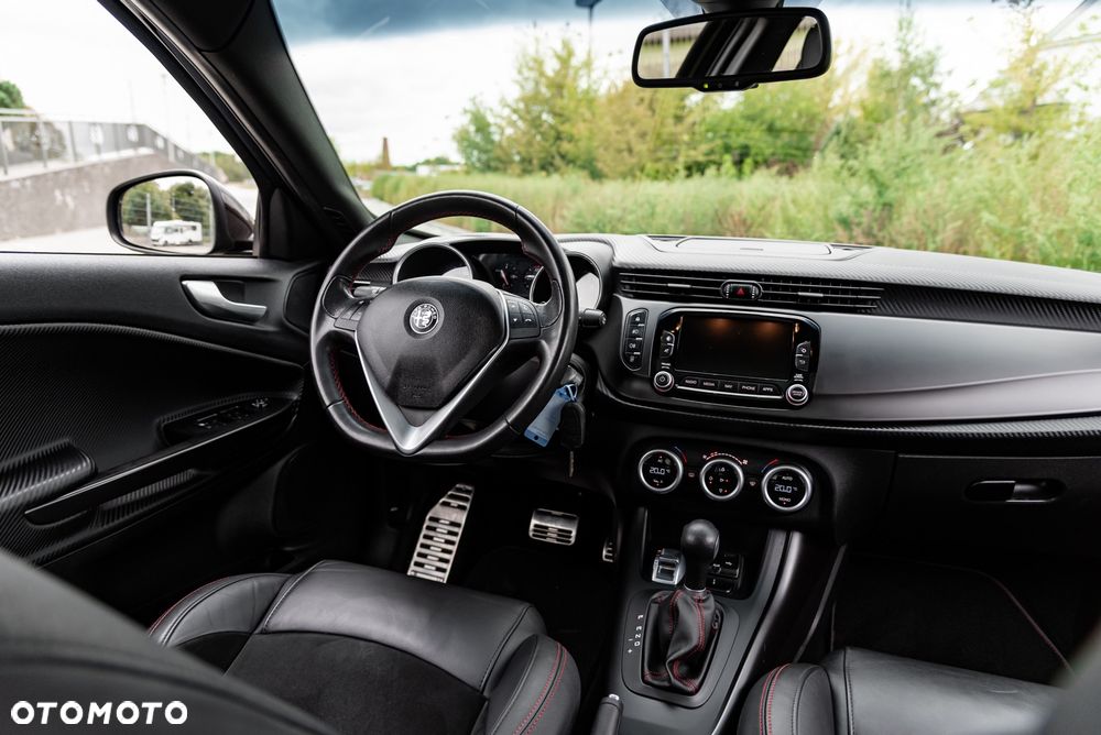Alfa Romeo Giulietta 1750 TBi Veloce S TCT - 27