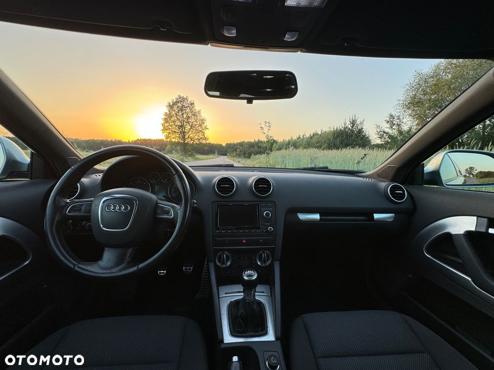 Audi A3 3-drzwiowe 2.0 TDI DPF Ambiente - 15