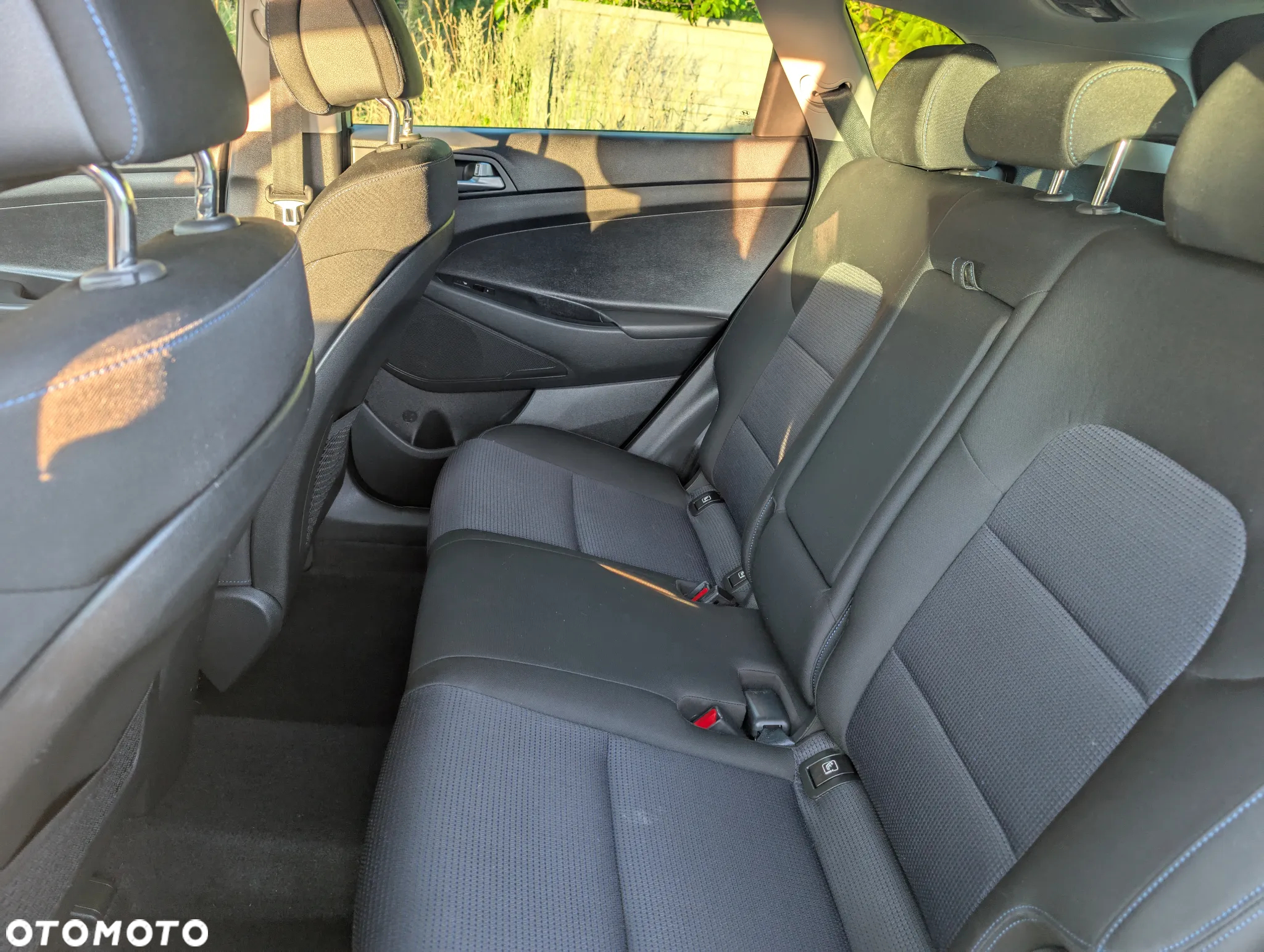 Hyundai Tucson blue 1.7 CRDi 2WD DCT Trend - 24