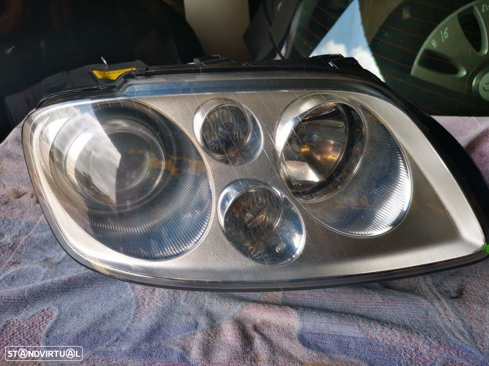 VW TOURAN 1T1 FAROL DTO - FF040 - 1