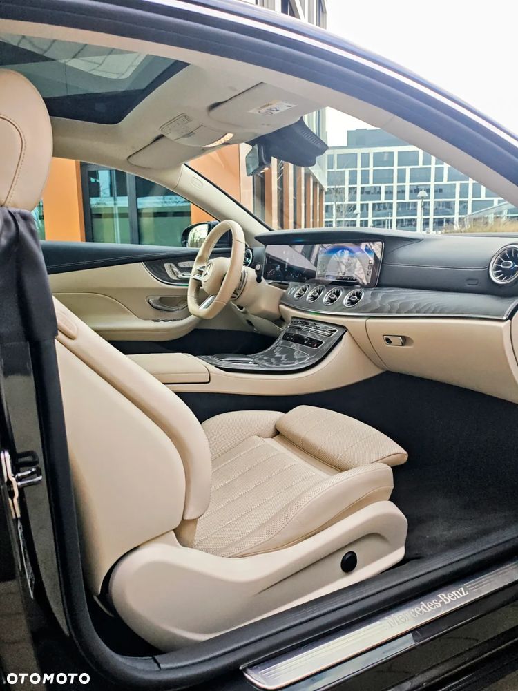 Mercedes-Benz Klasa E 220 d AMG - 10
