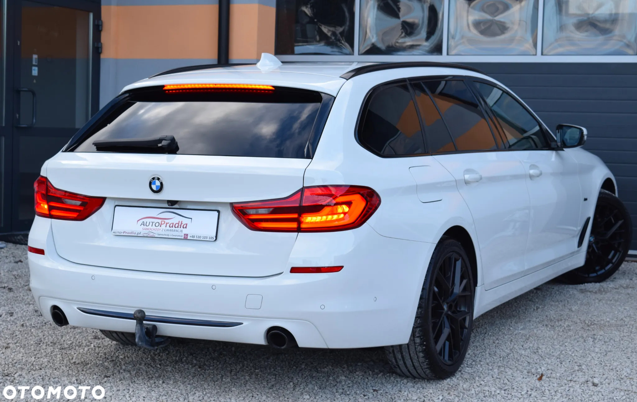 BMW Seria 5 525d Touring Sport Line - 14