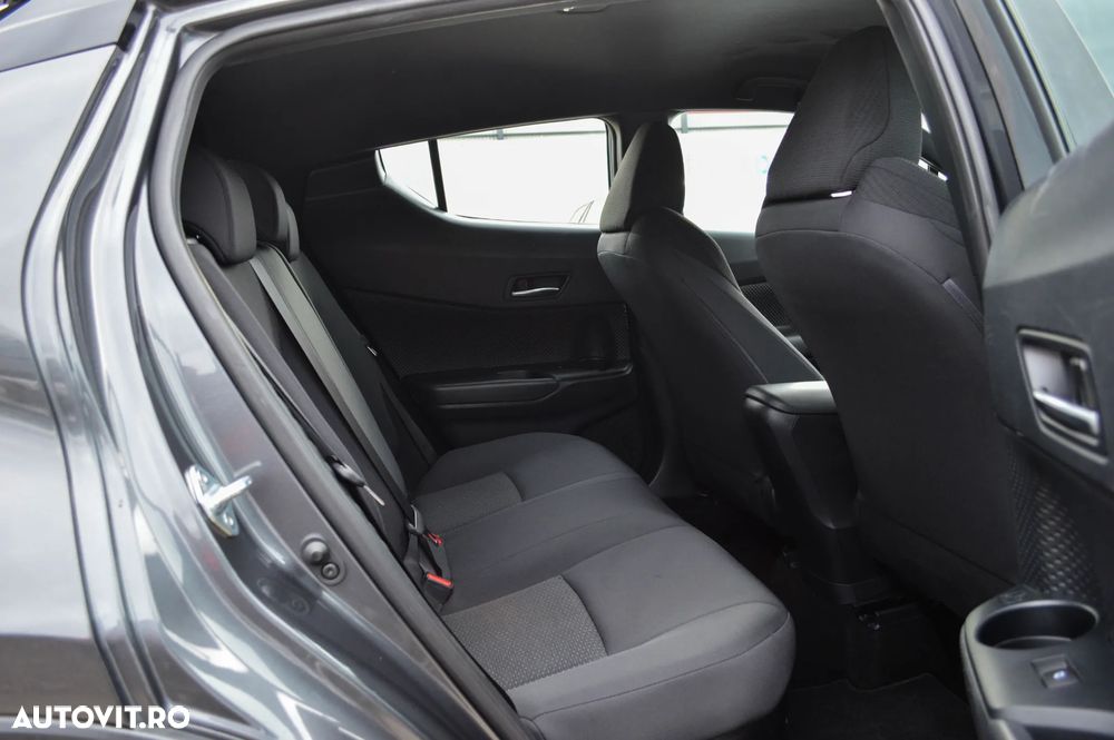 Toyota C-HR Hybrid Business-Edition - 20