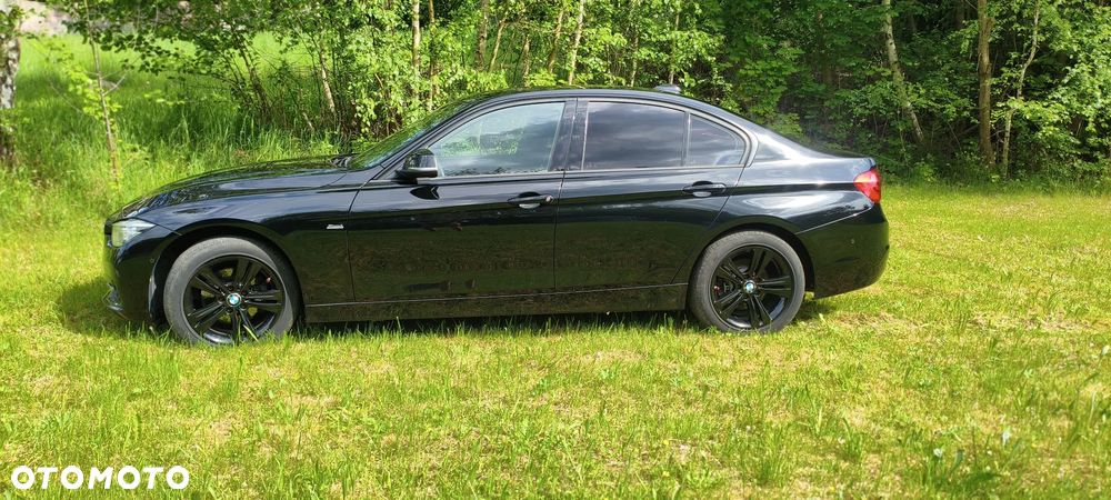 BMW Seria 3 320d Sport Line - 7