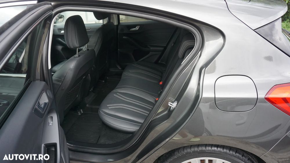 Ford Focus 1.5 EcoBoost Vignale - 9