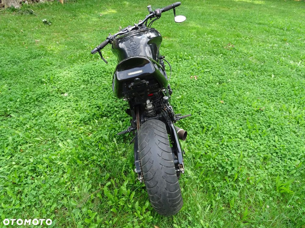 Suzuki GSX-R - 5
