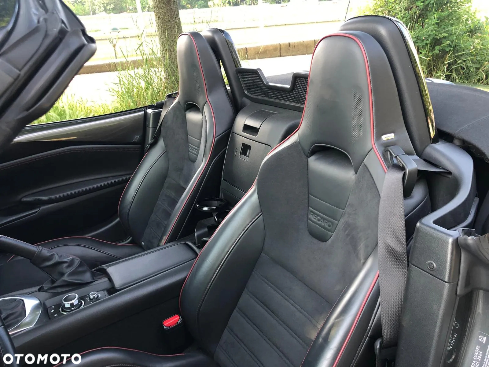 Mazda MX-5 SKYACTIV-G 2.0 ADVANTAGE DESIGN - 3