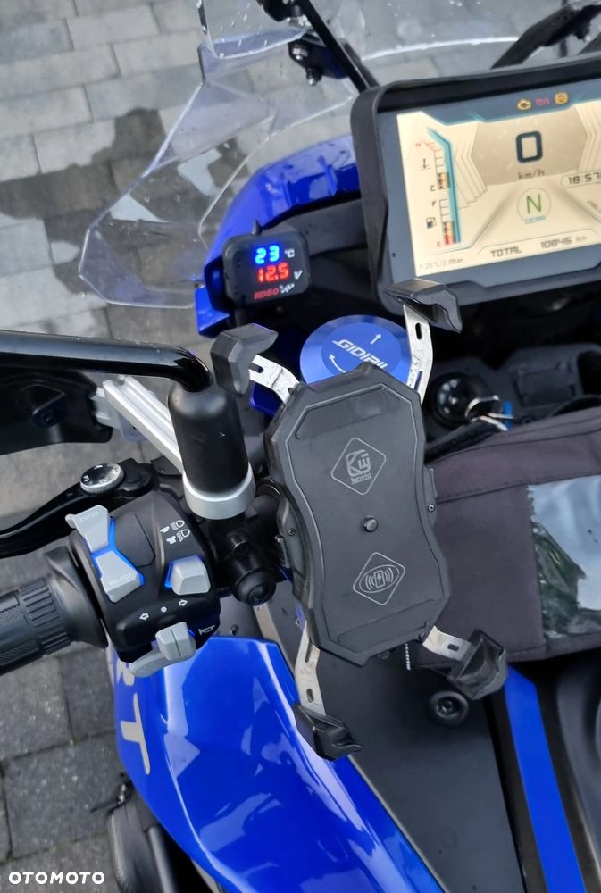 QJMOTOR SRT 800SX - 18
