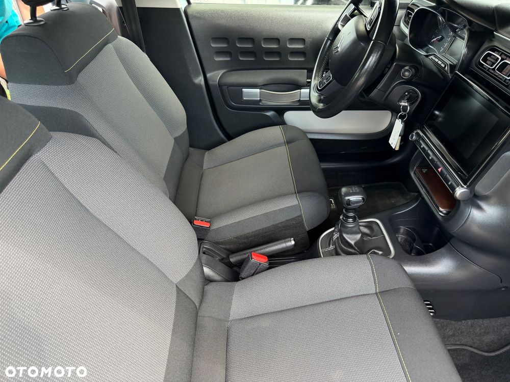 Citroën C3 1.2 PureTech Shine S&S - 12