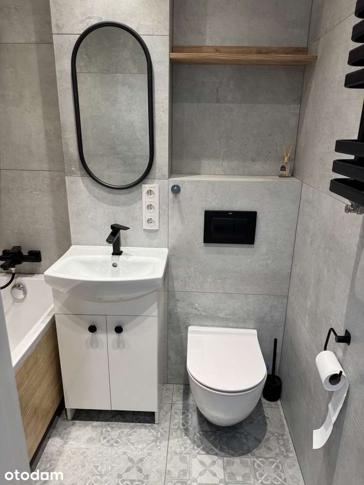 Kawalerka 28 m² z osobną kuchnią i balkonem | Muranów, ul. Anielewicza