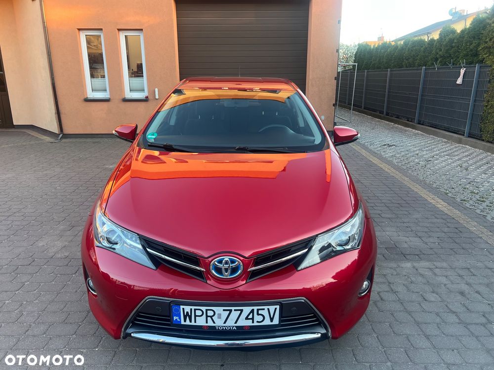 Toyota Auris - 1