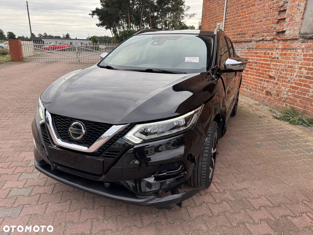 Nissan Qashqai 1.2 DIG-T Xtronic TEKNA - 4