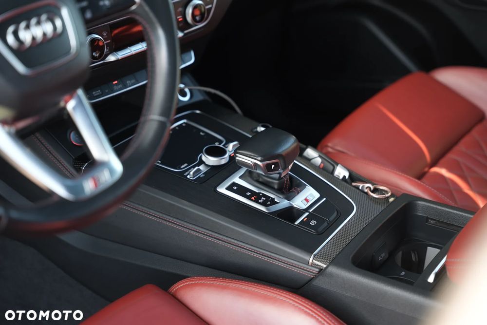 Audi SQ5 - 23