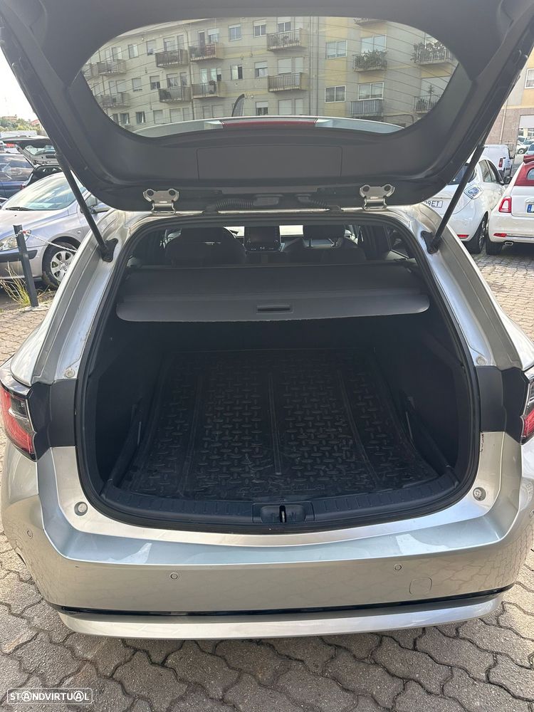 Toyota Corolla Touring Sports 1.8 Hybrid Comfort - 3