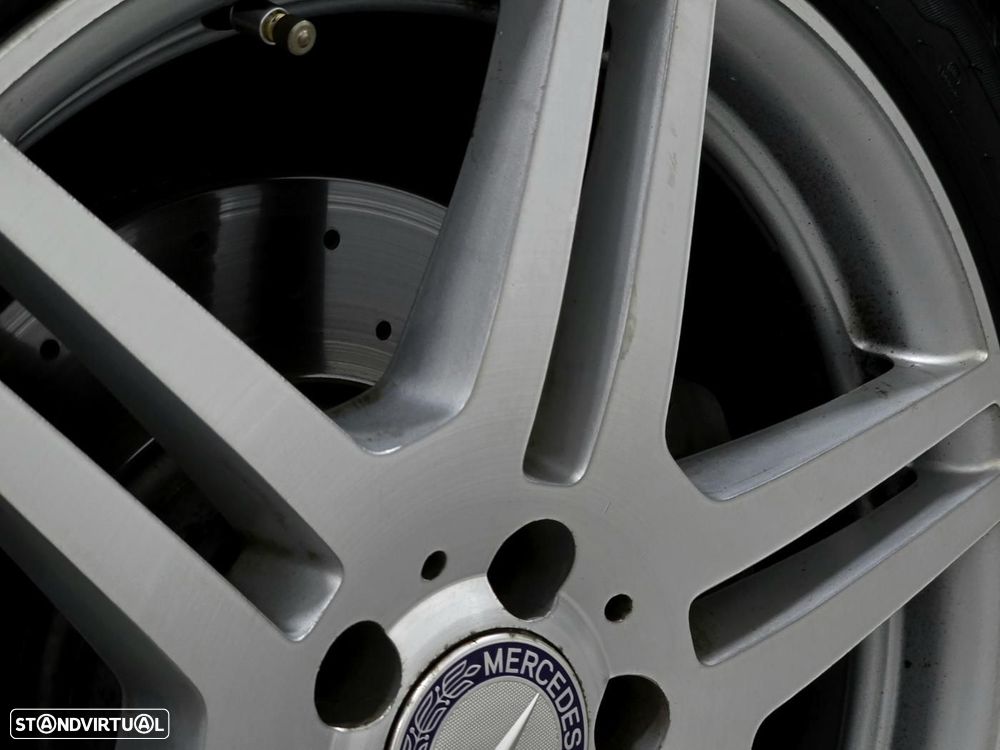 Mercedes-Benz E 250 - 42