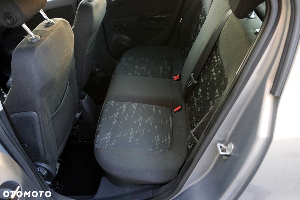 Opel Corsa - 6